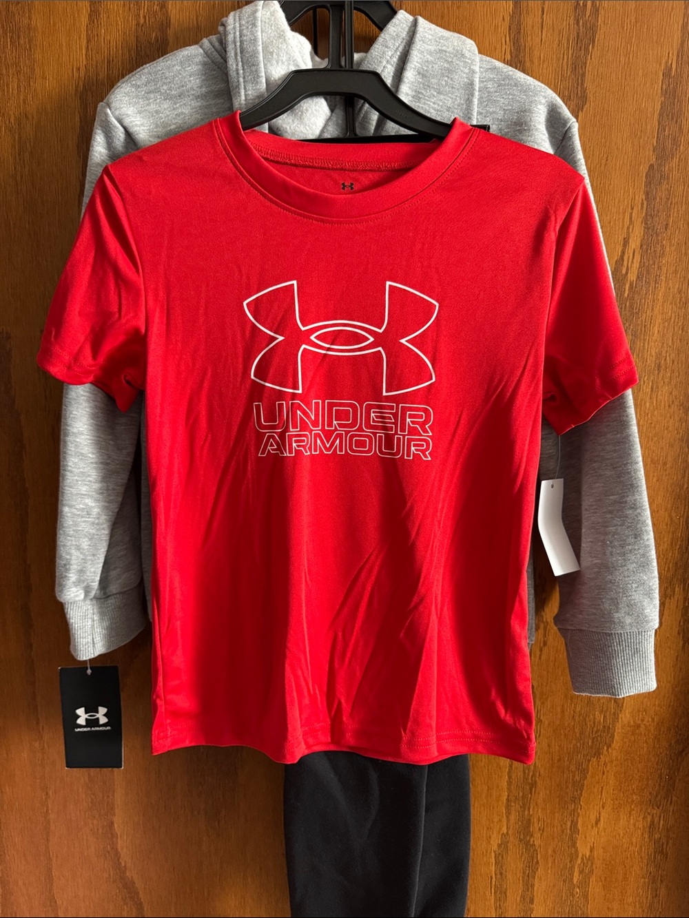 Under Armour Kids' Red Logo Short Sleeve Tee 3 Piece Pants Sweatshirt